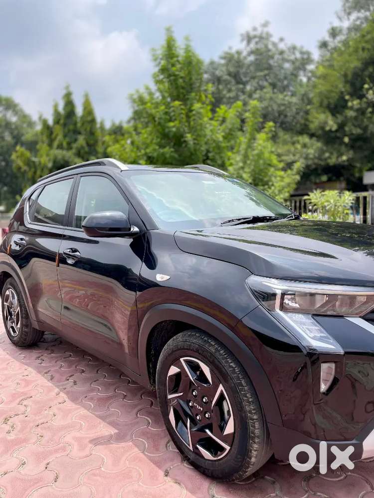 Kia Sonet 2024 Petrol 6000 Km Driven With Sunroof