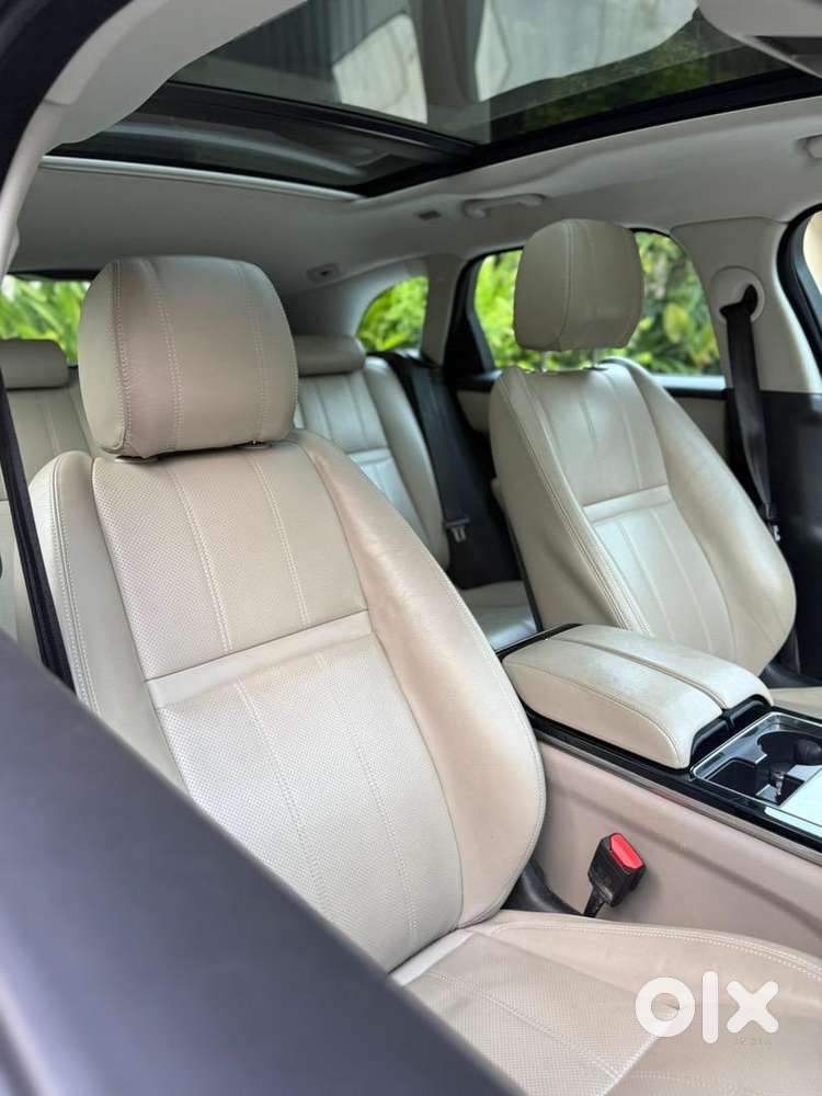 Land Rover Range Rover Velar 2021 Petrol Well Maintained