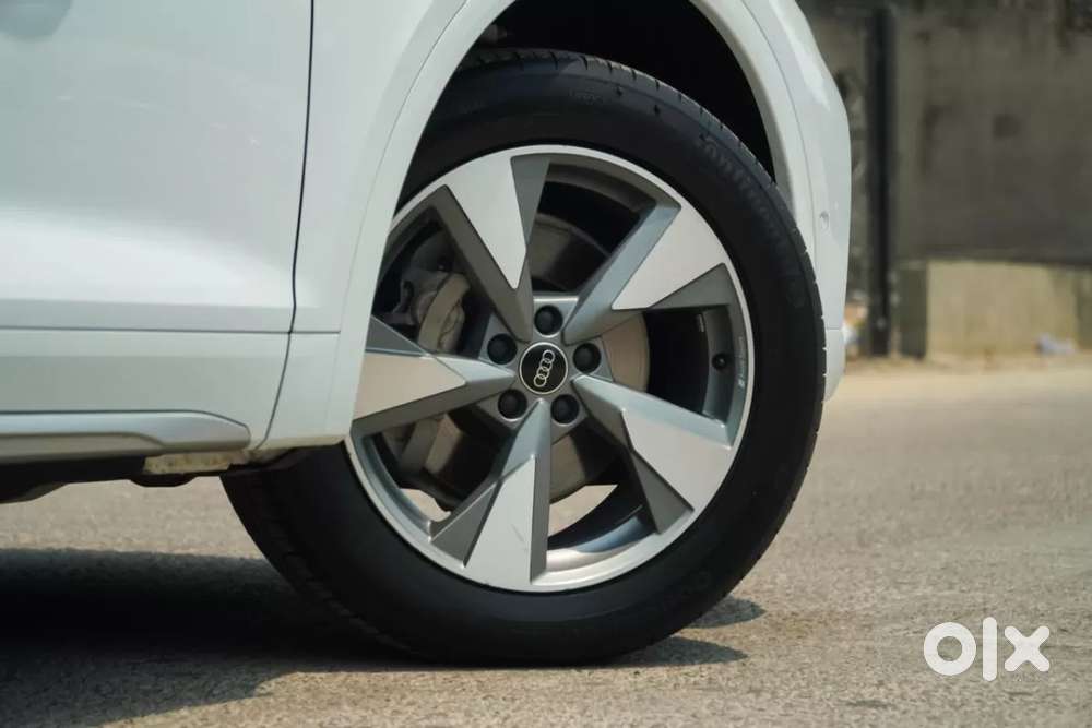 Audi Q5 Technology 45 Tfsi, 2025, Petrol