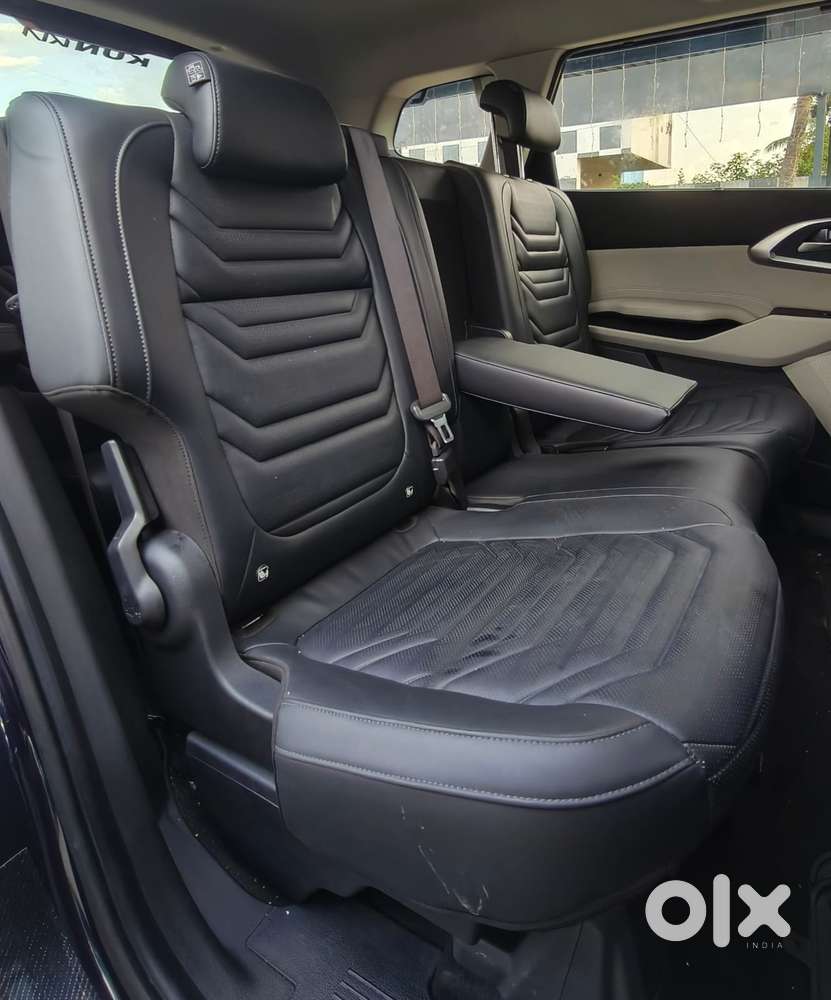 Kia Carens G1.5 6mt Gravity, 2024, Petrol