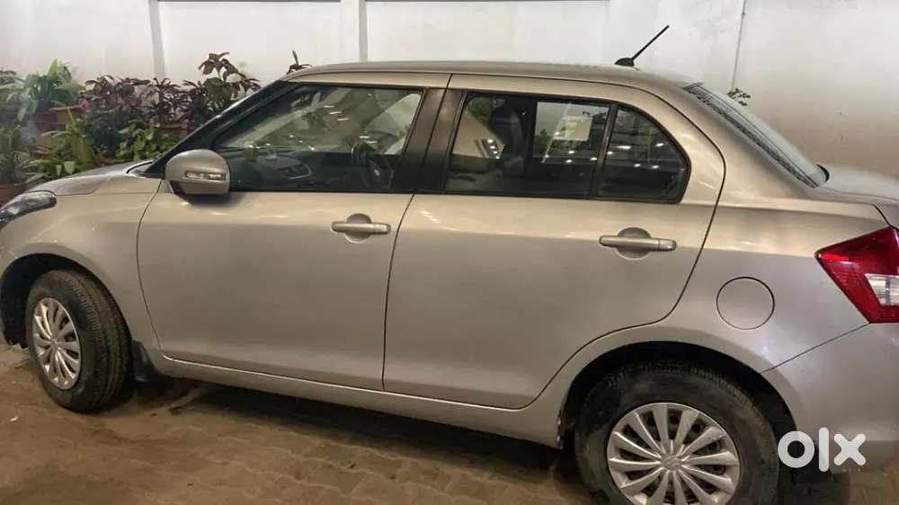 Maruti Suzuki Dzire 2015 Petrol Well Maintained