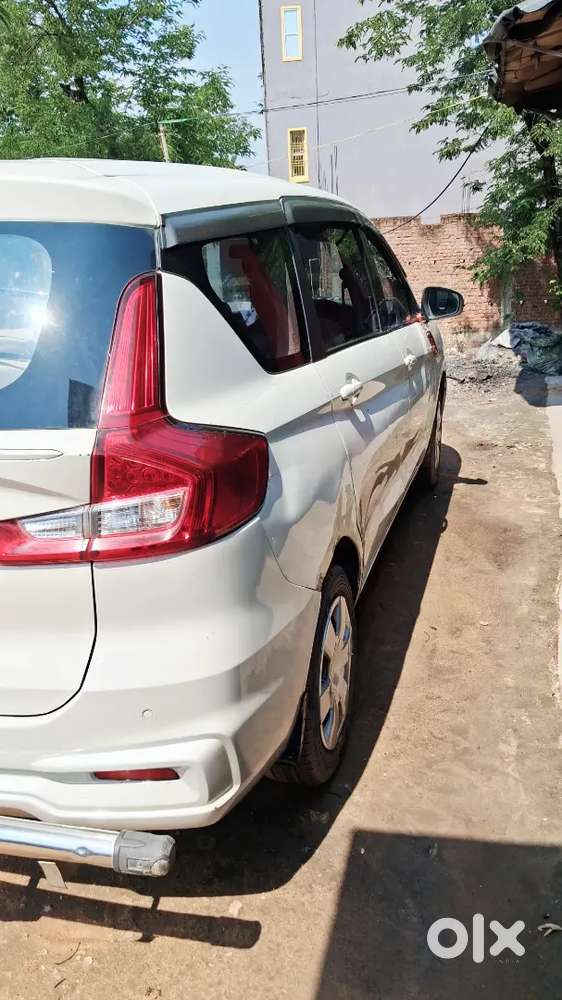 Maruti Suzuki Ertiga 2023 Cng & Petrol 95000 Km Driven