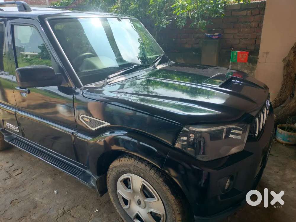 Mahindra Scorpio 2018 Diesel Manual 1st Owner