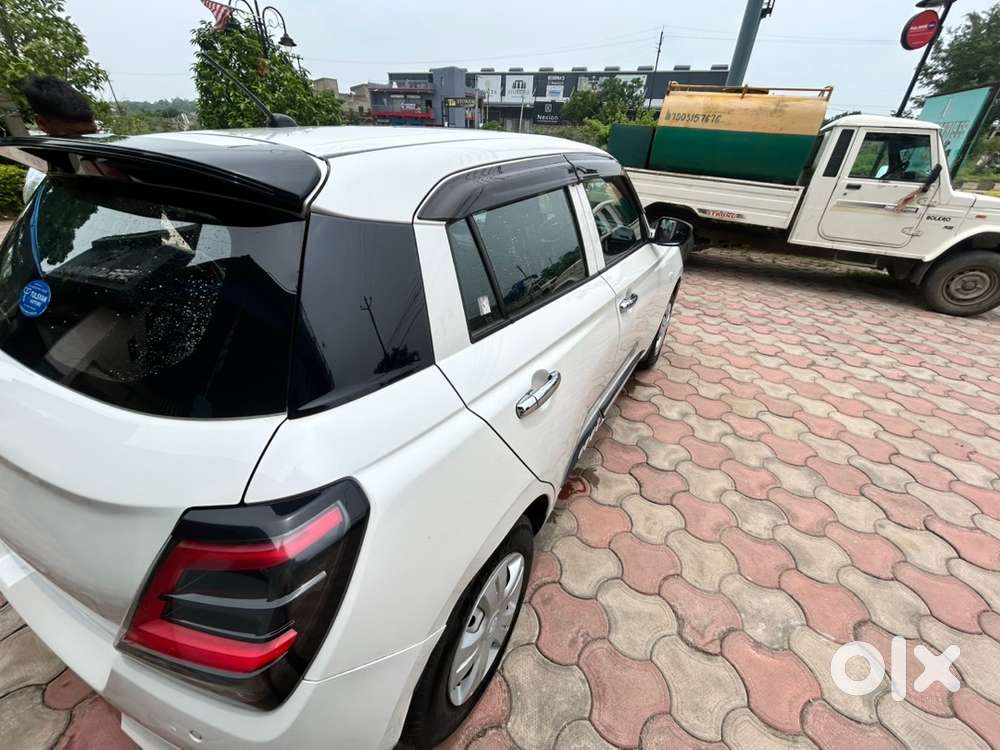 Swift Maruti Suzuki Petrol 2025 Year