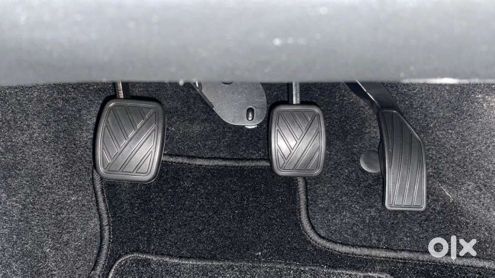 Maruti Suzuki Swift 1.2 Lxi (o), 2015, Petrol