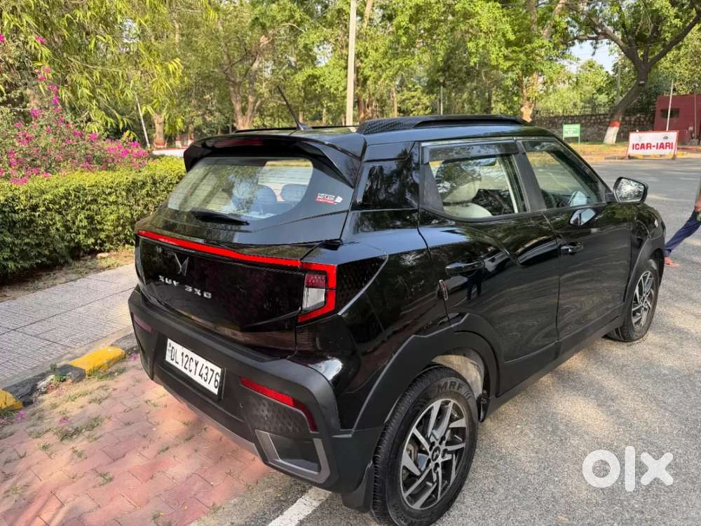 Mahindra Xuv 3xo Ax5l 1.2 Petrol At, 2024, Petrol