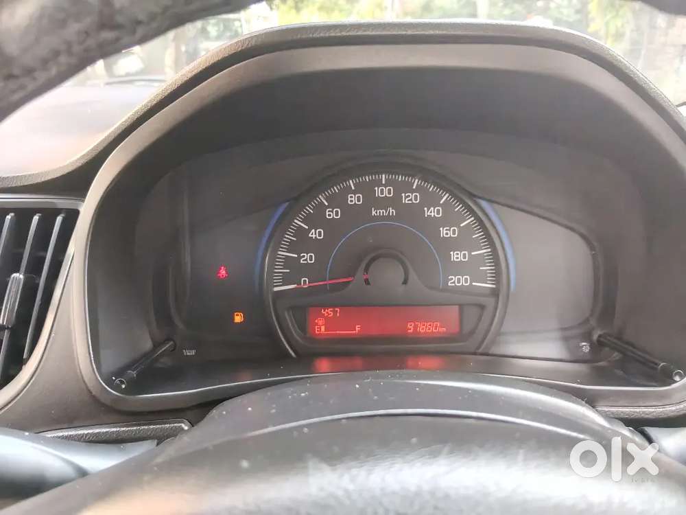 Maruti Suzuki Baleno Sigma 2017