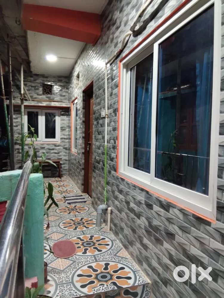 1 BHK Unfurnished house for Rent