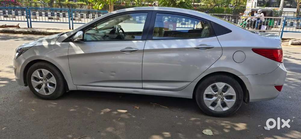 Hyundai Fluidic Verna 2015