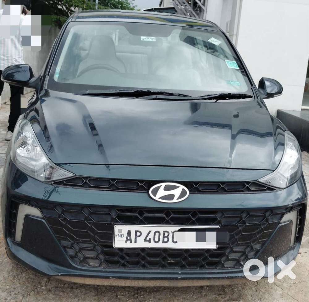 Hyundai Aura 1.2 Sx Cng, 2023, Cng & Hybrids