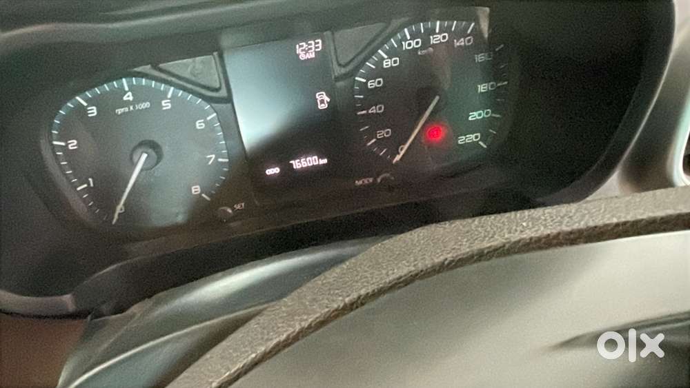 Tata Altroz Petrol 2021