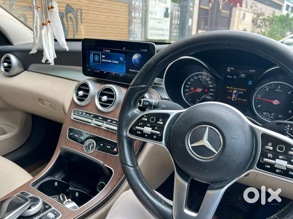 Mercedes-benz C-class 2019