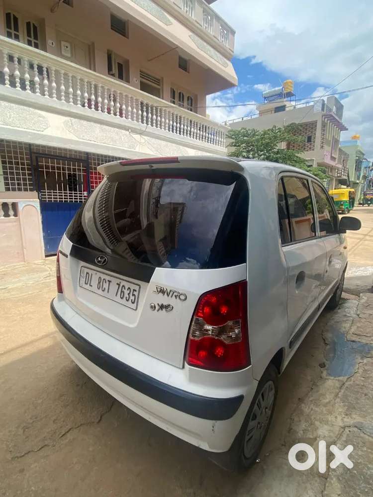2011 Hyundai Santro Drive