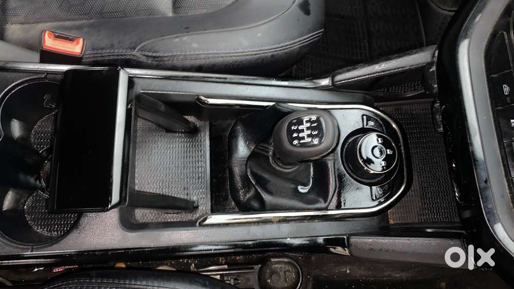 Tata Harrier Xz Plus Dark Edition, 2022, Diesel