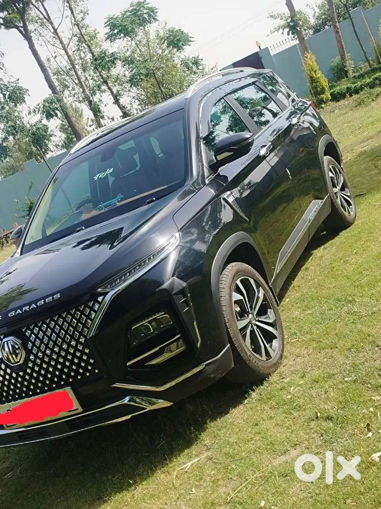 Mg Hector Plus 2023 Petrol Automatic