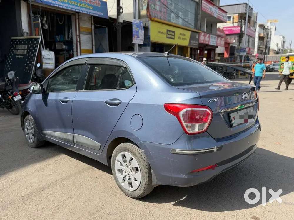 Hyundai Xcent 2015 Petrol Well Maintained