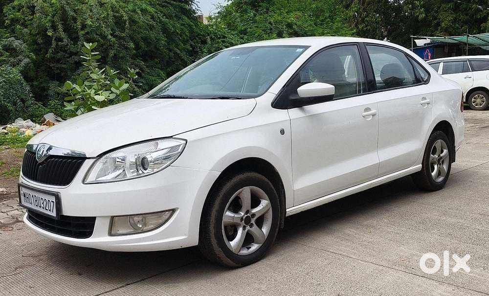 Skoda Rapid 1.6 Mpi Elegance, 2014, Petrol