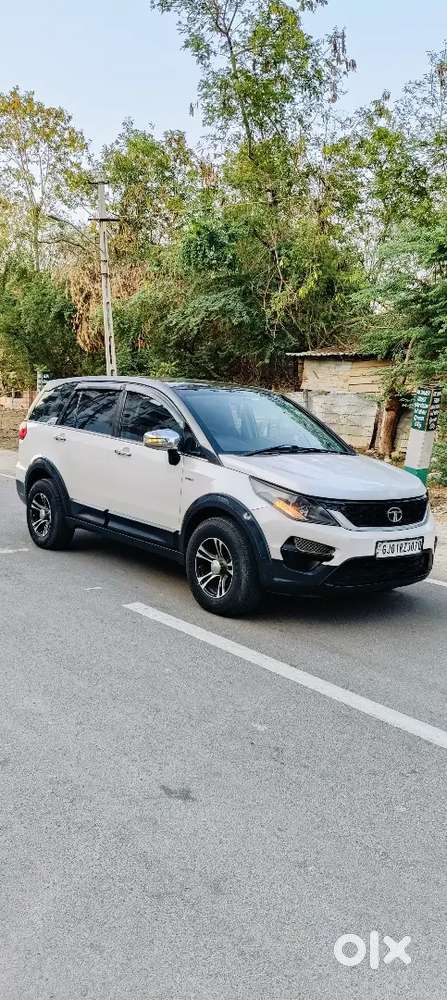 Tata Hexa 1st Owner 7 Seats