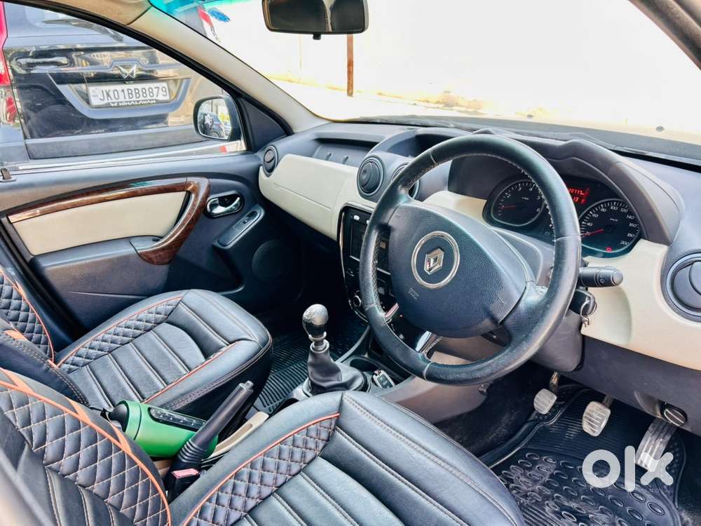 2014 Renault Duster Diesel Car