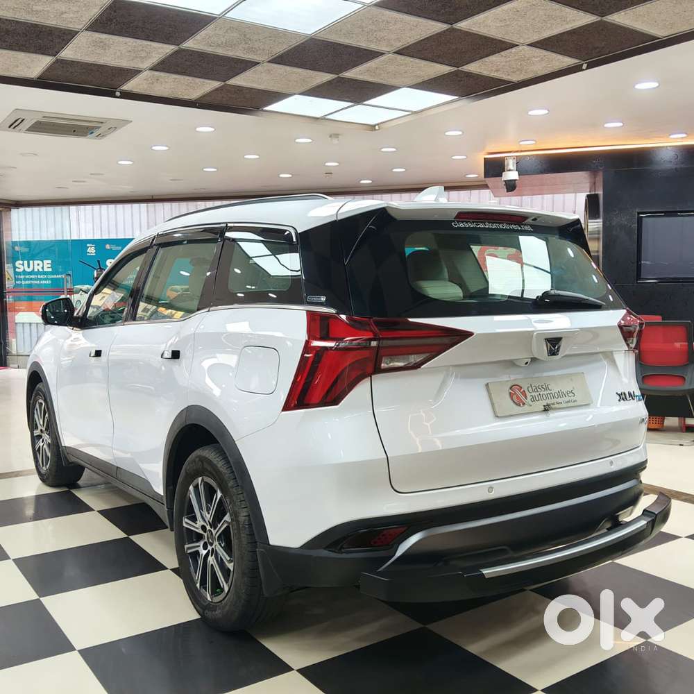 Mahindra Xuv700 2.0 Ax 7 Petrol At Luxury Pack Str, 2025, Petrol