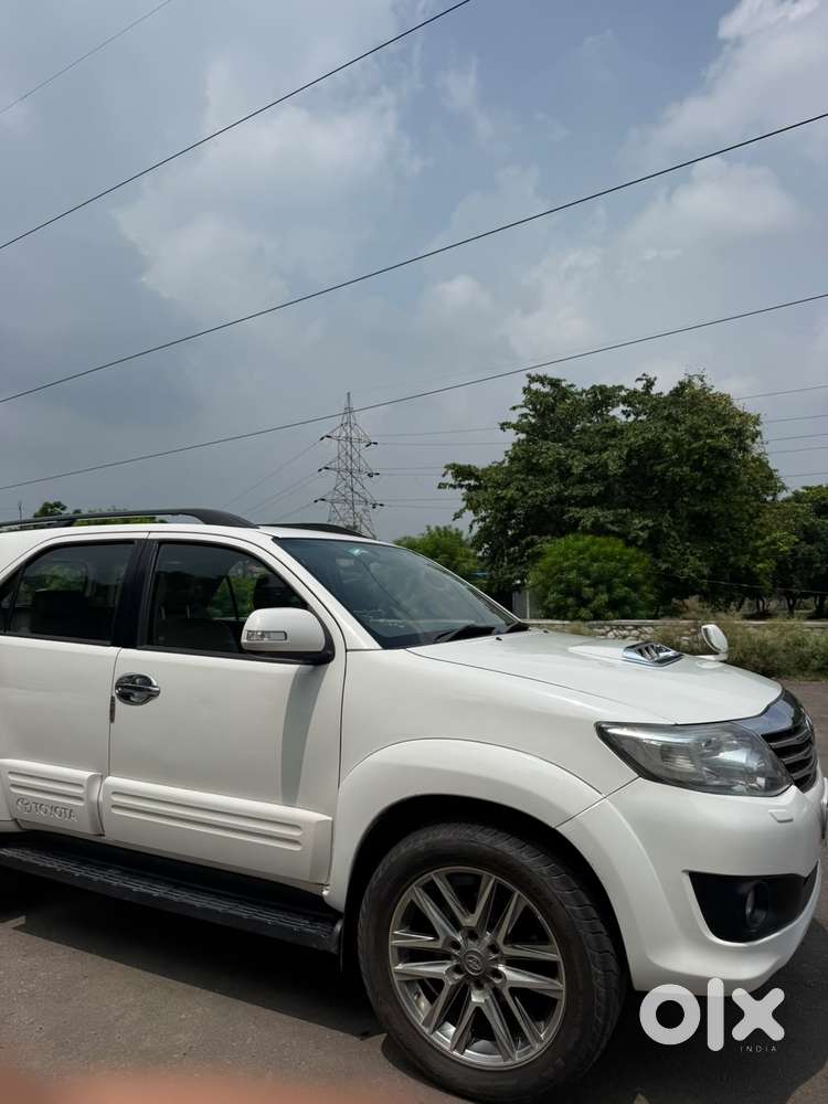 Toyota Fortuner 3.0 4x2 Automatic, 2013, Diesel