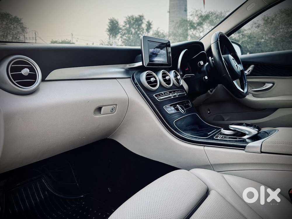 Mercedes-benz C-class C 200 Progressive, 2019, Petrol