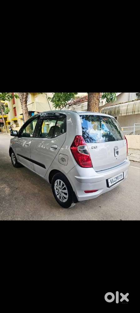 Hyundai I10 Sportz, 2015, Petrol