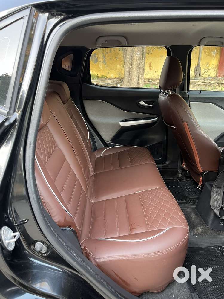 Nissan Magnite 1.0 Xv Turbo Cvt, 2022, Petrol