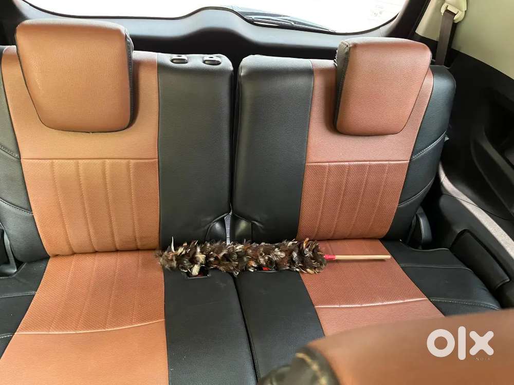 Toyota Innova Crysta 2.4g 8 Seater Lifetime Tax Paid Car