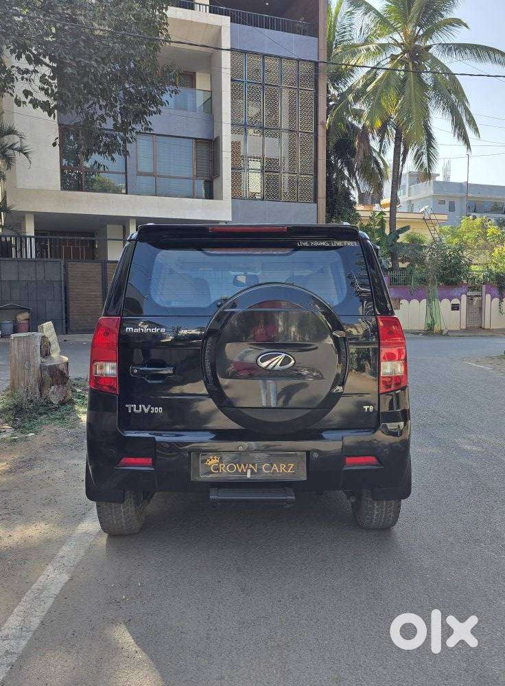 Mahindra Tuv 300 T8, 2016, Diesel