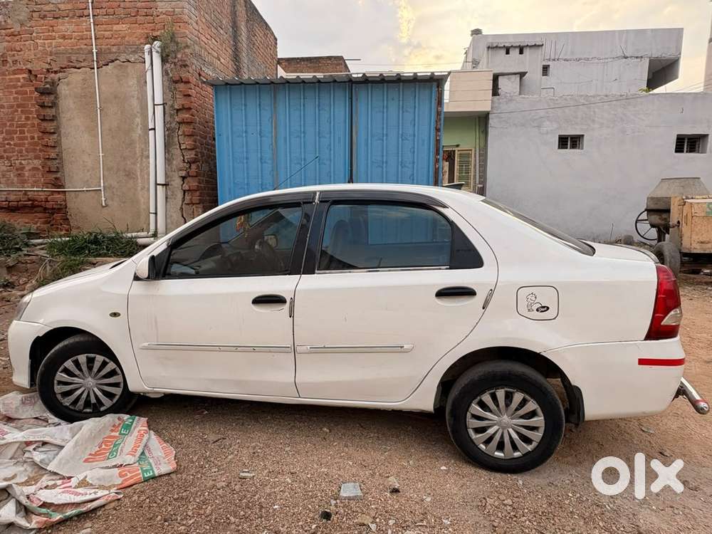 Toyota Etios Diesel Manual 2012