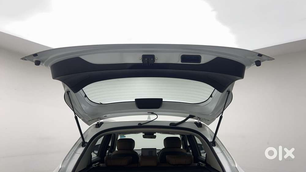Honda Elevate Zx Cvt, 2024, Petrol