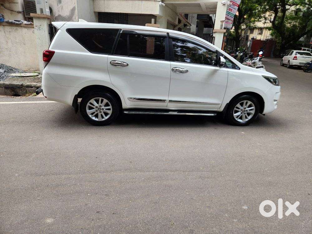Toyota Innova Crysta 2.4 G Mt, 2020, Diesel