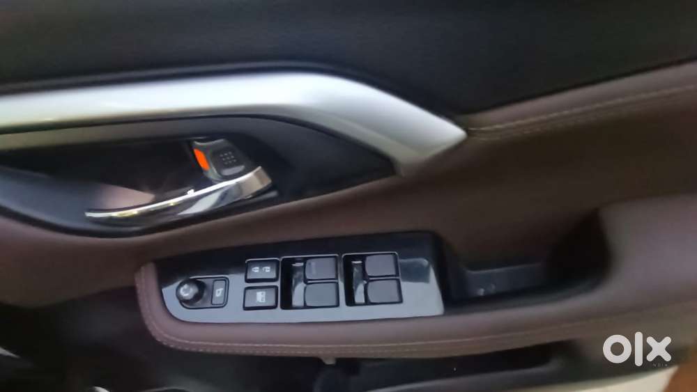 Toyota Urban Cruiser Hyryder 1.5 V Hybrid, 2024, Petrol