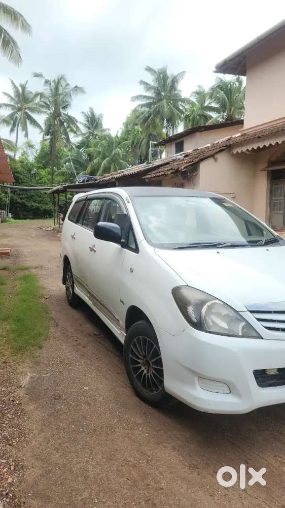 Toyota Innova Diesel 2009 Manual 8 Seater Vip No 7