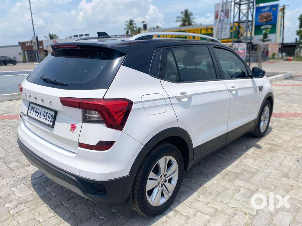 Skoda Kushaq 1.0 Tsi Ambition, 2022, Petrol