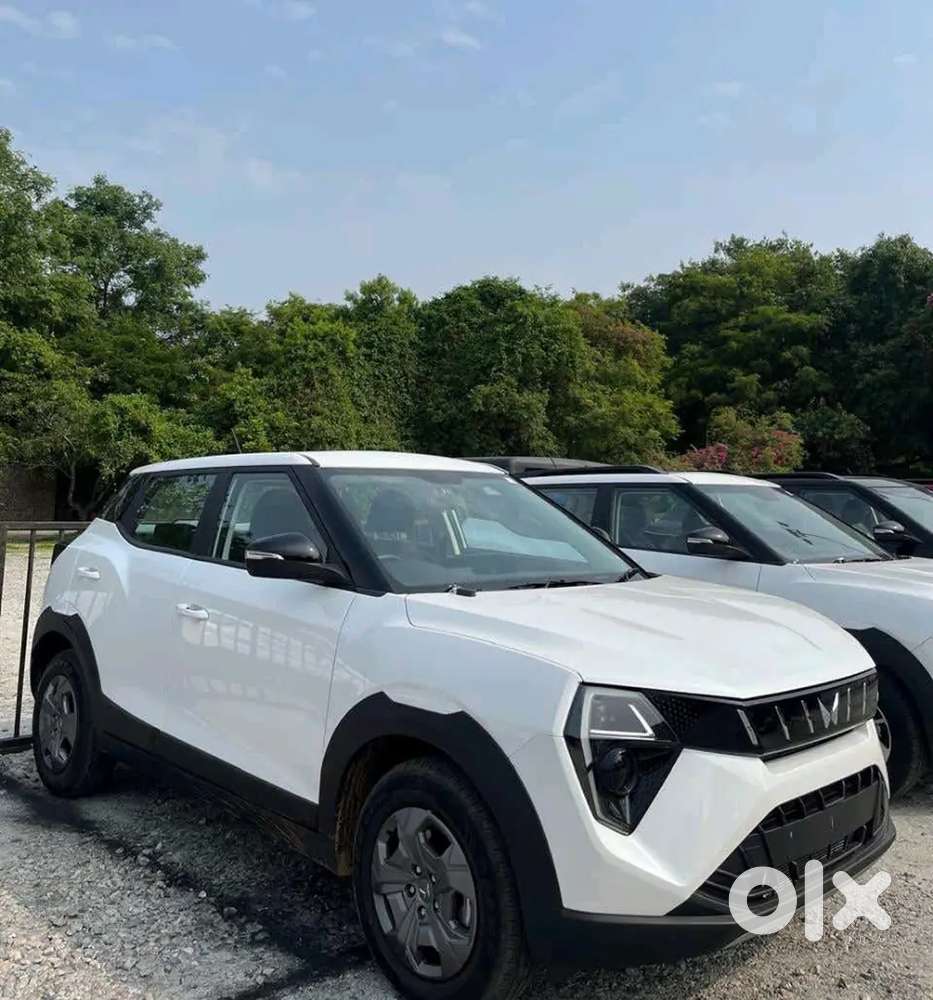 Showroom Display Car Accessories Loaded