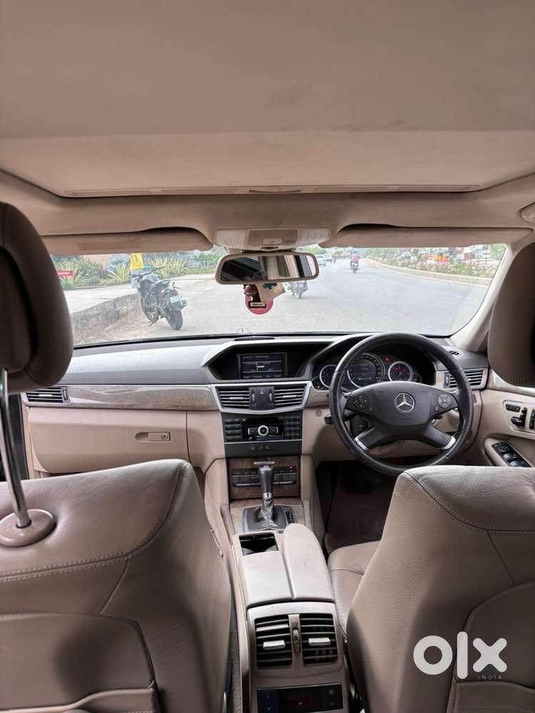 Mercedes-benz E-class 2011 Diesel  Price Negotiatable