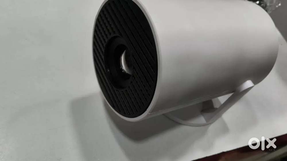 Hy200 projector brand new sealed