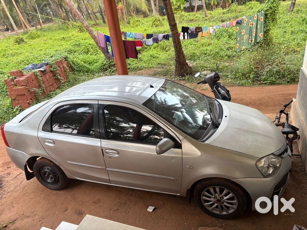 Toyota Etios 2011 Diesel 176000 Km Driven