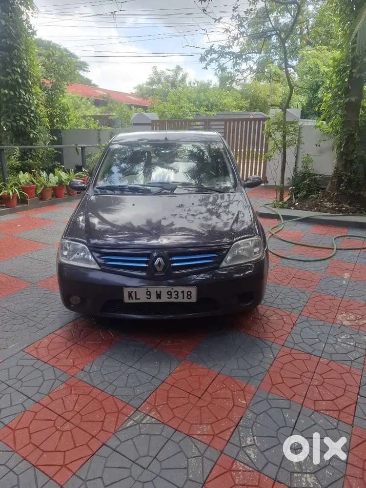 Mahindra Renault Logan 2009