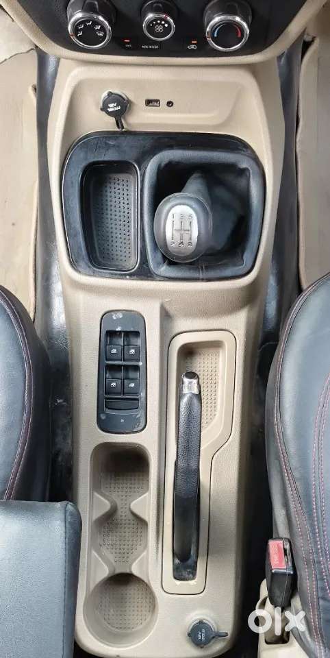 Mahindra Tuv 300 Mhawk100 T8, 2017, Diesel