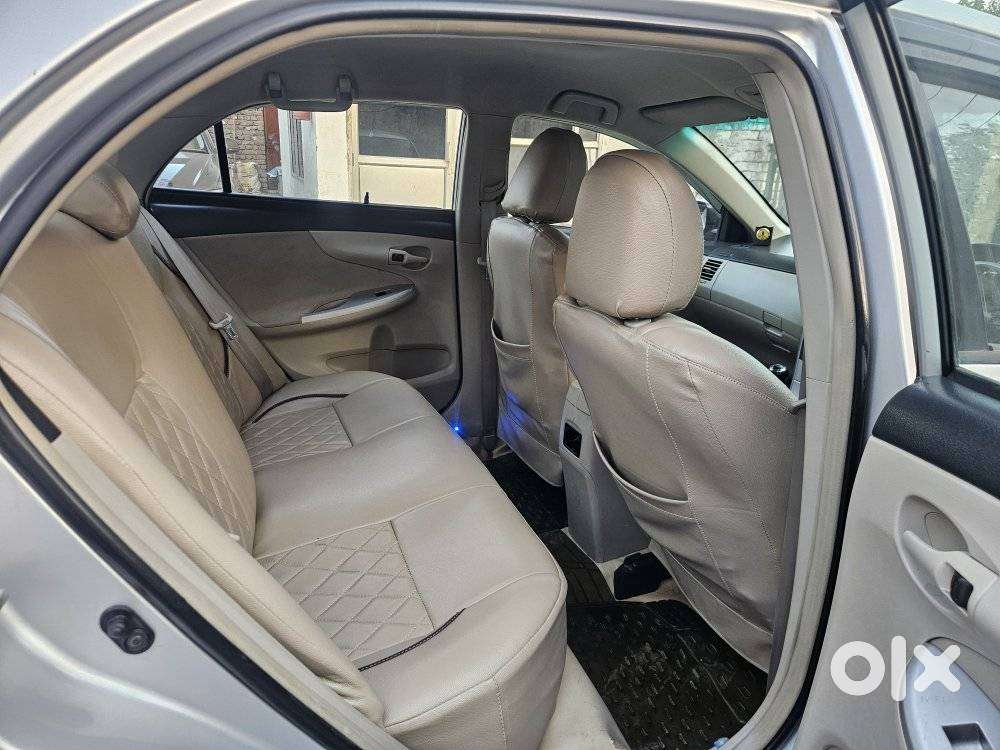 Toyota Corolla Altis 2010-2013 Aero 1.8 J, 2012, Petrol