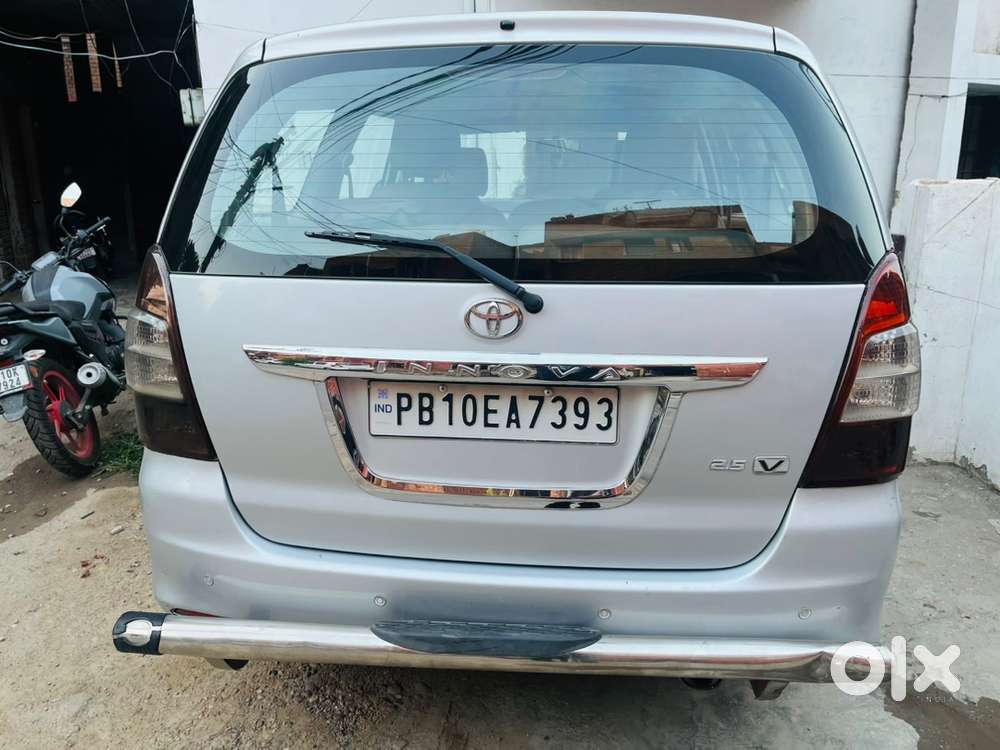 Toyota Innova 2013 Diesel Well Maintained