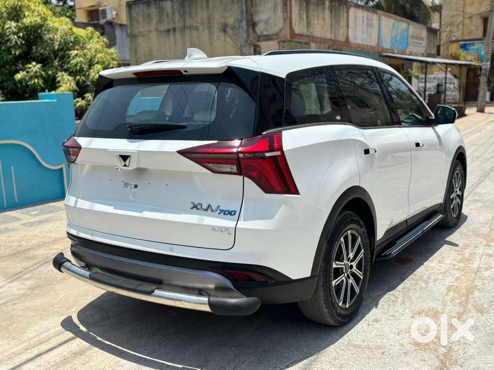 Mahindra Xuv700 2.2 Ax 7 Diesel Mt Luxury Pack Str, 2023, Diesel
