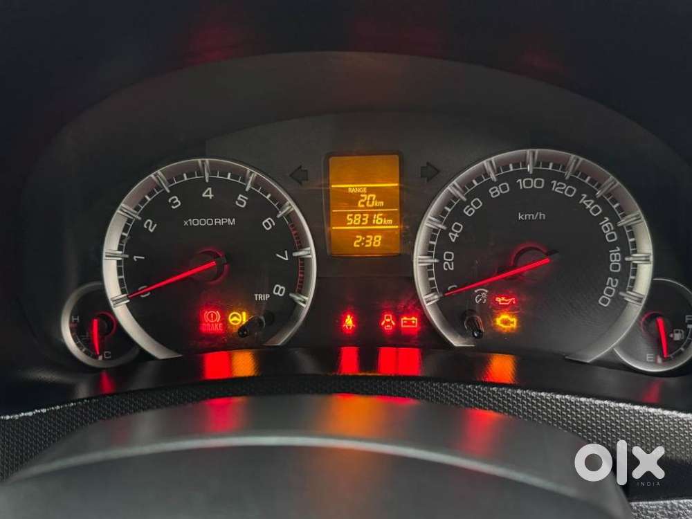 Maruti Suzuki Swift 1.2 Vxi Glory Edition, 2016, Petrol