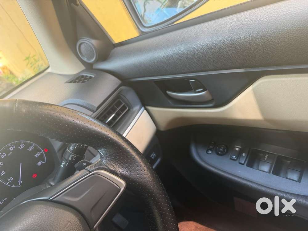 Honda Amaze Vx 2025