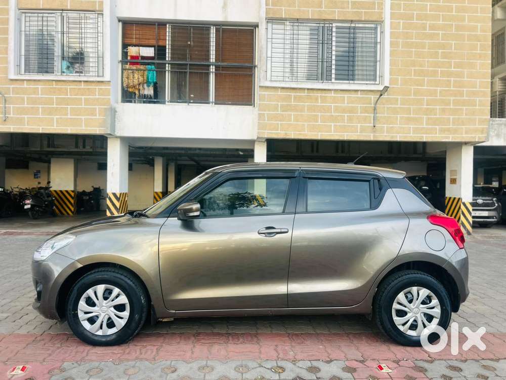 Maruti Suzuki Swift Vxi Abs Bsiv, 2018, Petrol