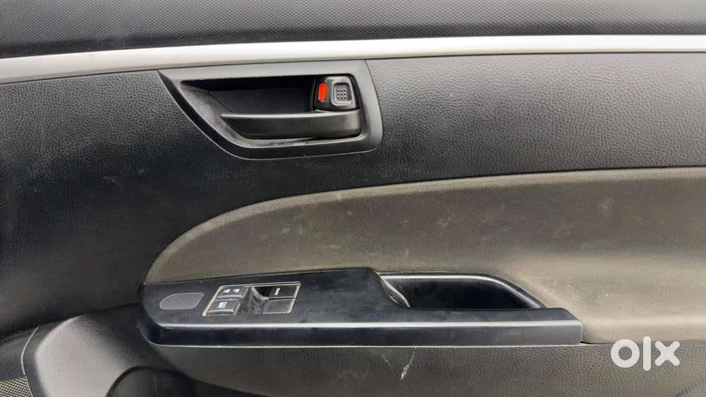 Maruti Suzuki Swift 1.2 Lxi (o), 2015, Petrol