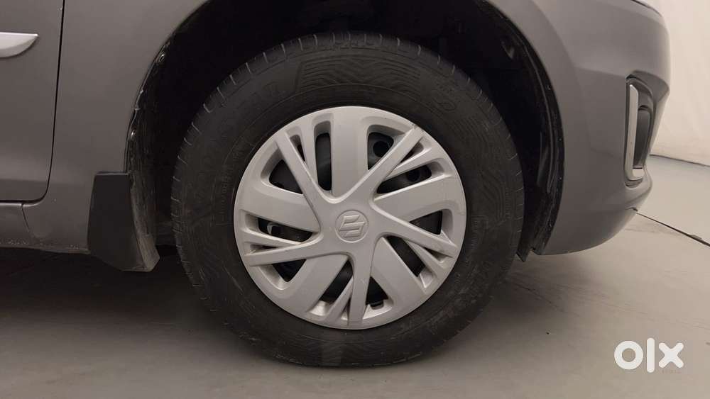 Maruti Suzuki Swift Vvt Vxi, 2017, Petrol